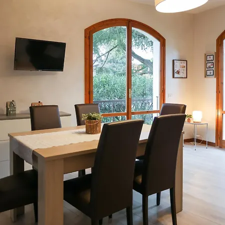Peschiera Sun Apartment *