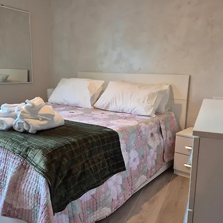 Peschiera Sun Apartment *